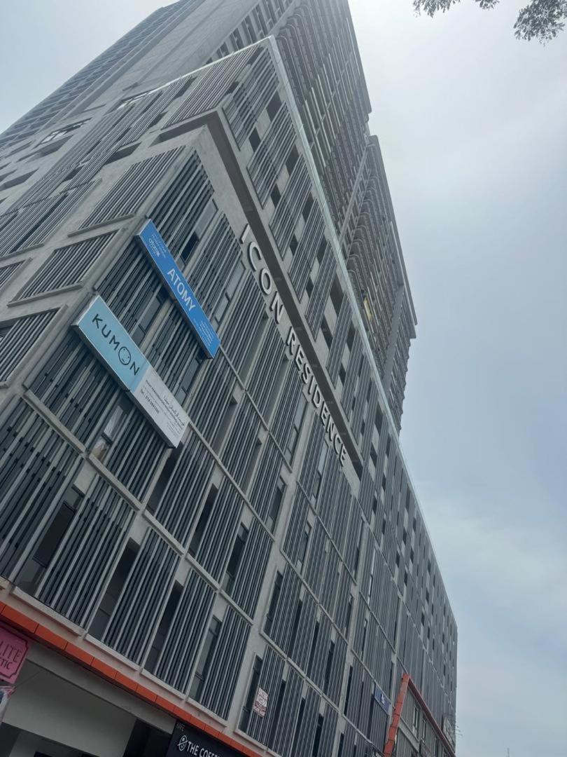Sunny Seaview@Icon Residence Kuala Terengganu Exterior photo
