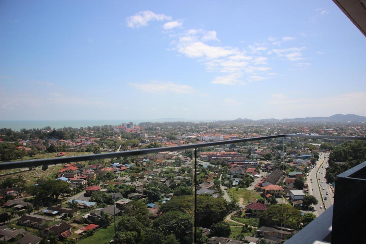 Sunny Seaview@Icon Residence Kuala Terengganu Exterior photo