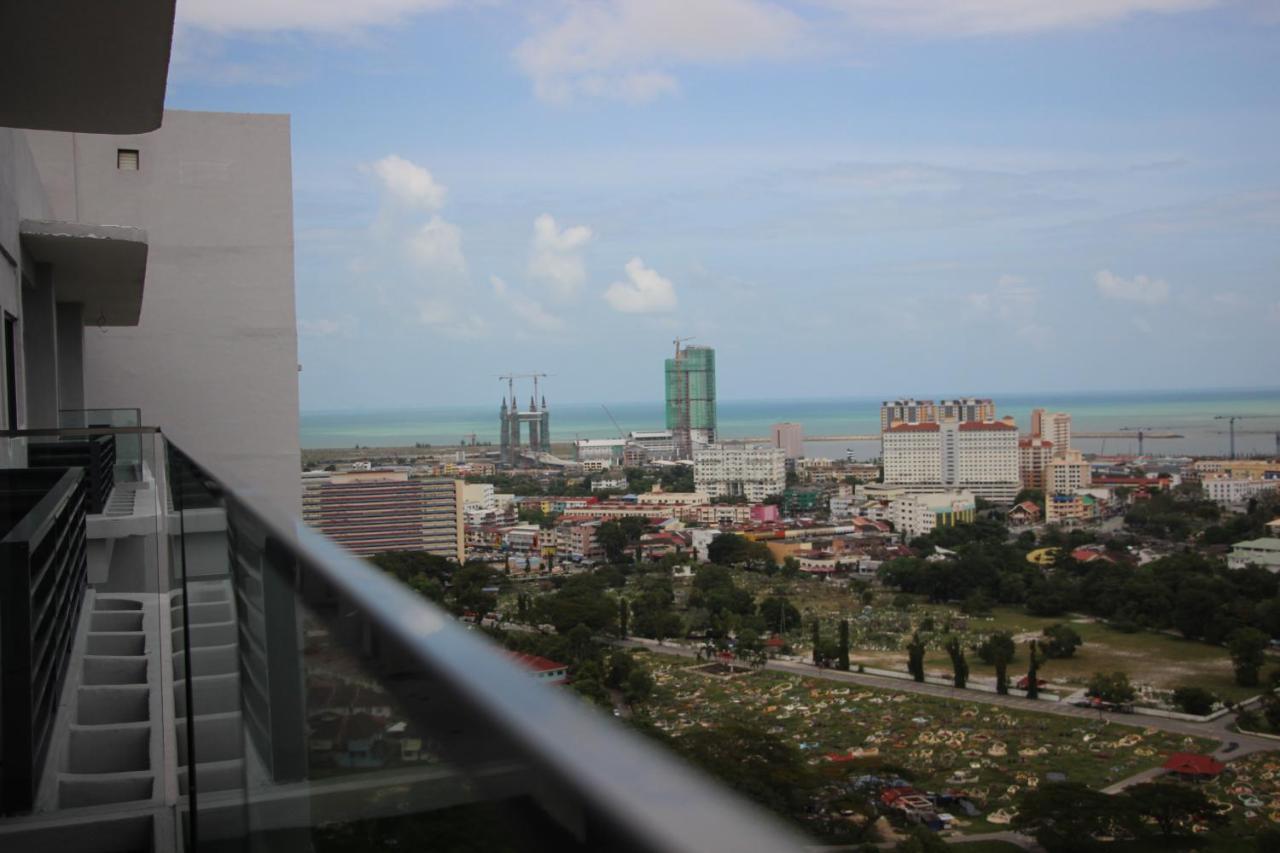 Sunny Seaview@Icon Residence Kuala Terengganu Exterior photo